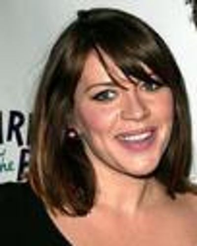 Dagmara Dominczyk Headshot