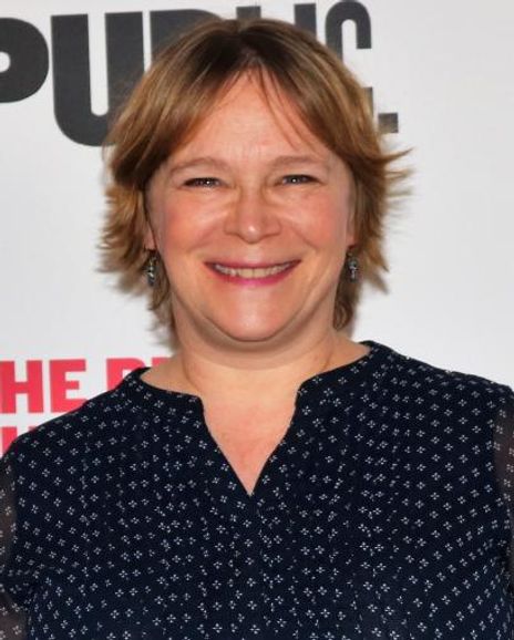 Amelia Campbell Headshot