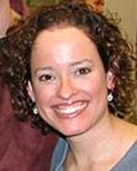 Lynne Shankel Headshot