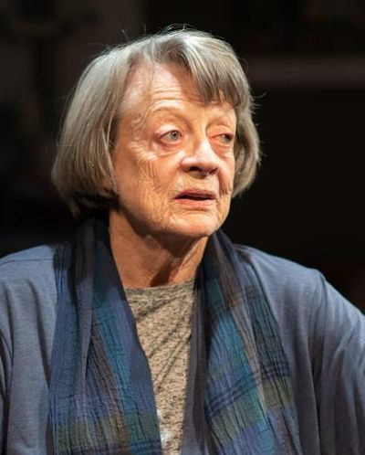 Maggie Smith Headshot