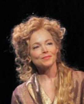Amy Irving Headshot