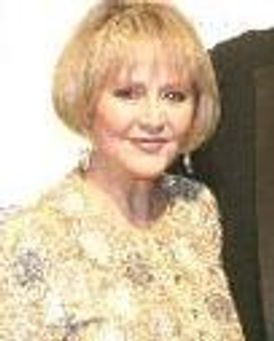 Cecilia Hart Headshot