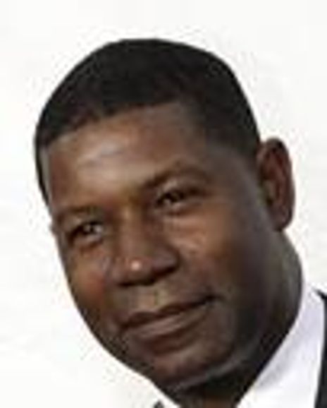 Dennis Haysbert Headshot