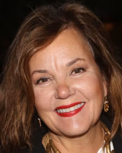 Margaret Colin Headshot