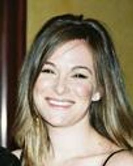 Melissa Hoff Headshot