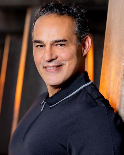 Ruben Flores Headshot