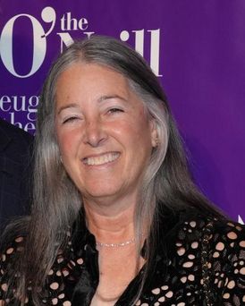 Carolyn Green Headshot