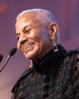 Peggy Cooper Headshot