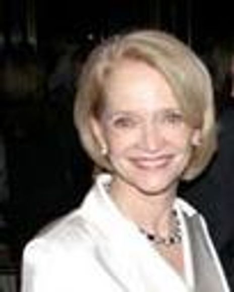 Ruth Appelhof Headshot