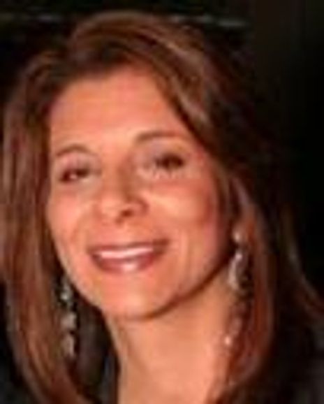 Angela LaGreca Headshot