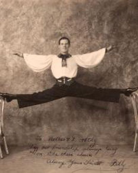 Roxanne E Beltz Headshot