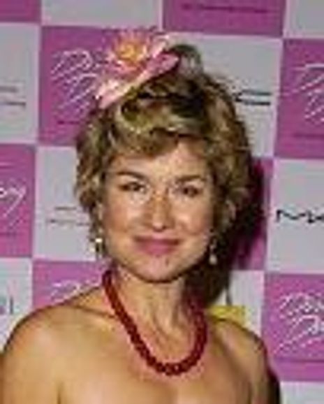 Issy Randwyck Headshot