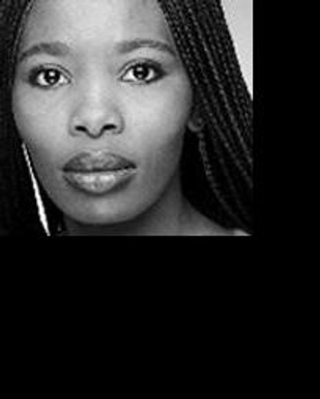Lindiwe Dlamini Headshot