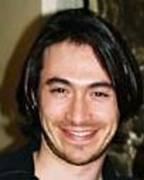 Damien Bassman Headshot