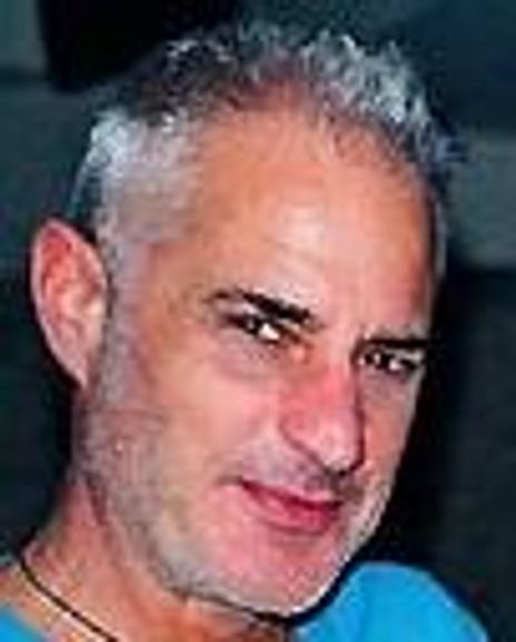 Glenn Daniels Headshot