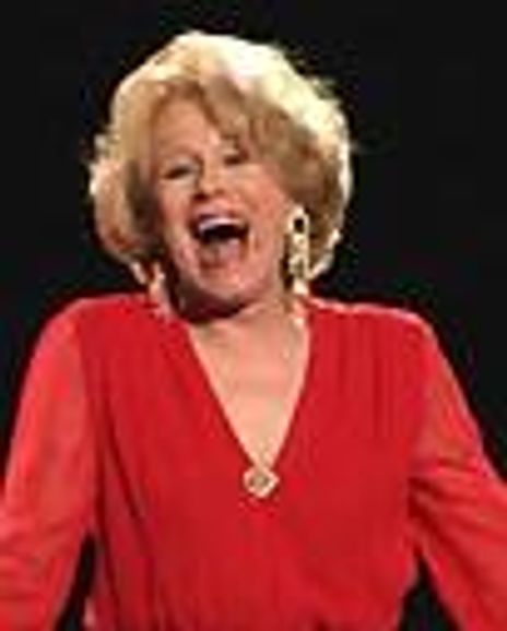 Gretchen Wyler Headshot