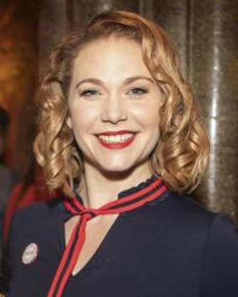 Emma Williams Headshot