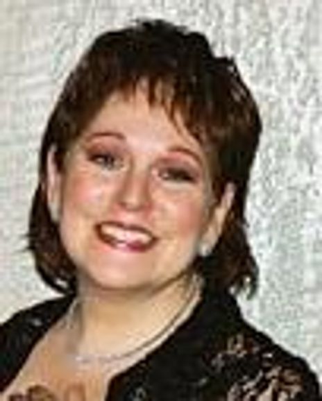 Florence Lacey Headshot