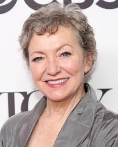 Julie White Headshot