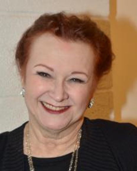 Cynthia Darlow Headshot