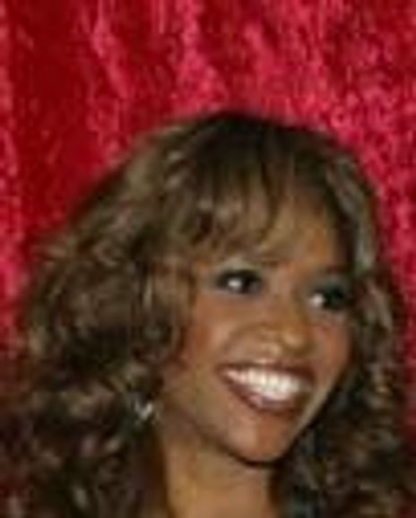 Merrin Dungey Headshot