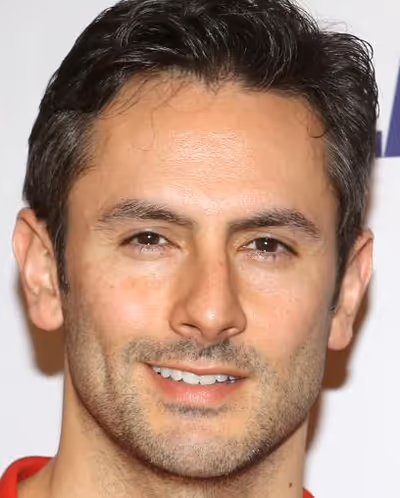 Victor Wallace Headshot