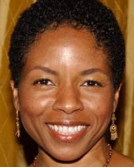 LisaGay Hamilton Headshot