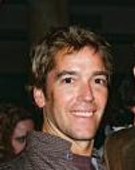 Arte Phillips Headshot