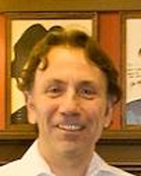 Leonard Foglia Headshot