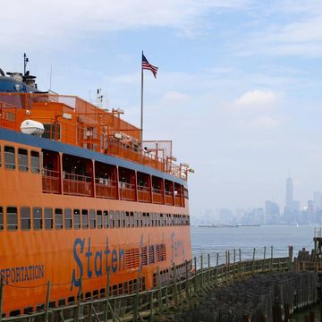 Staten Island Ferry Logo