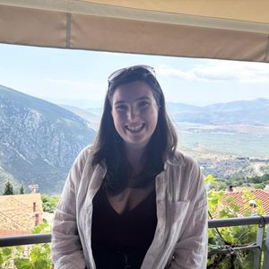 BWW Q&A: Caitie Booth Talks SISTER ACT at Brampton Music Theatre at The Rose Brampton