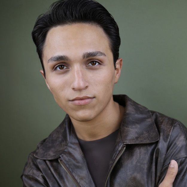 Interview: Jaiden Leo Riley On Making His Professional Leading Man Debut as Edward… Video