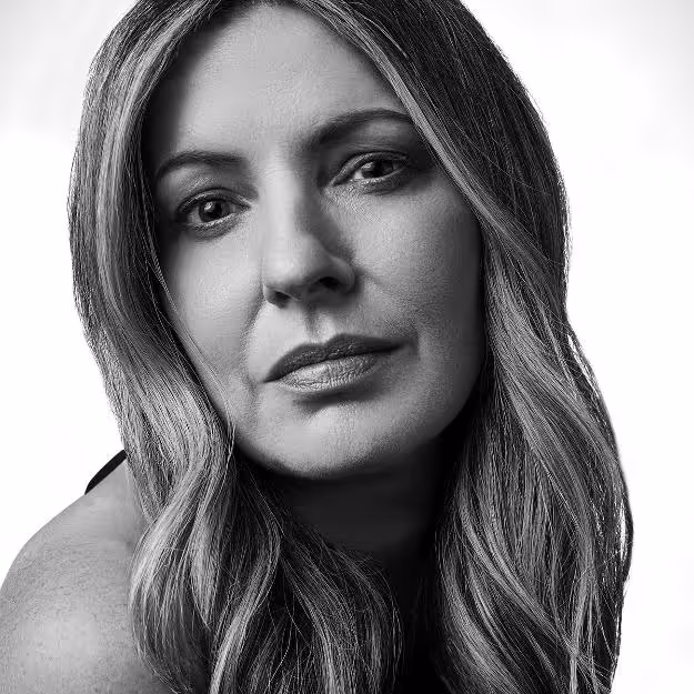 BWW Q&A: Kate Arrington Talks MR. WOLF at Steppenwolf Theatre Company