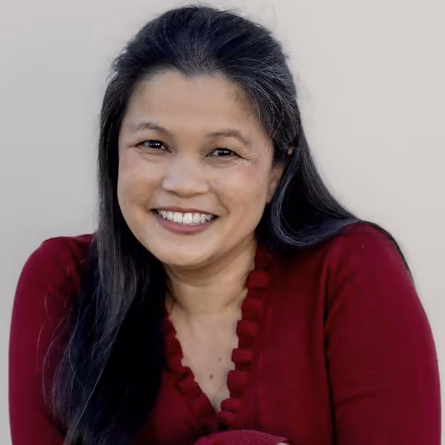 BWW Q&A: Vivian Bayubay McLaughlin of JIM HENSON'S EMMET OTTER'S JUG-BAND CHRISTMAS…