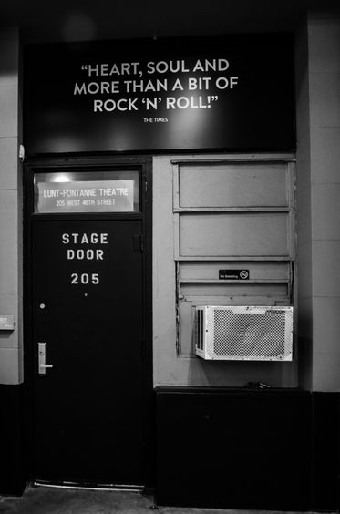 Lunt-Fontanne Theatre on Broadway: Info & Seating Chart Stage Door