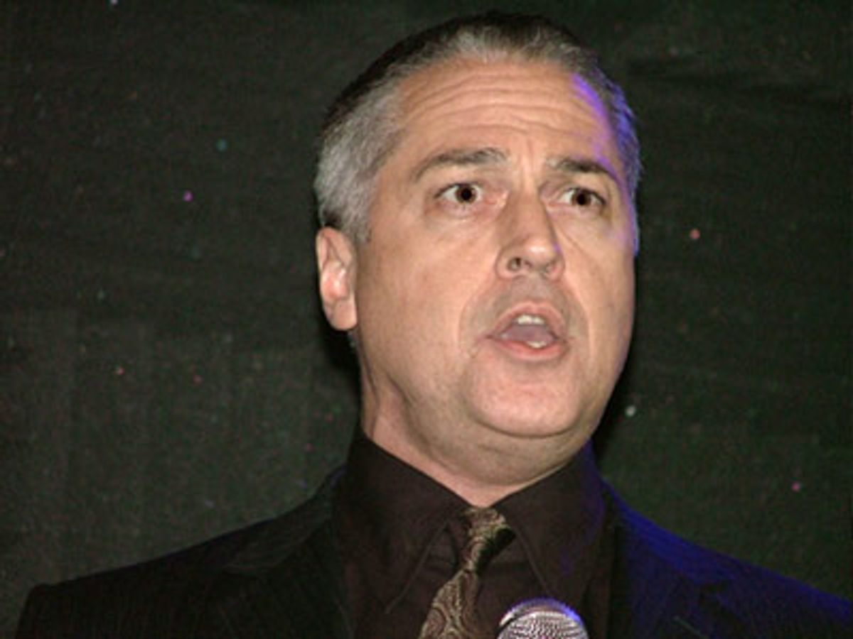 
Tom Hewitt sings a stirring rendition of 'Vaults of Heaven'
from Whistle Down the Wind at 