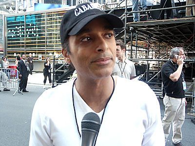 Jon Secada Photo