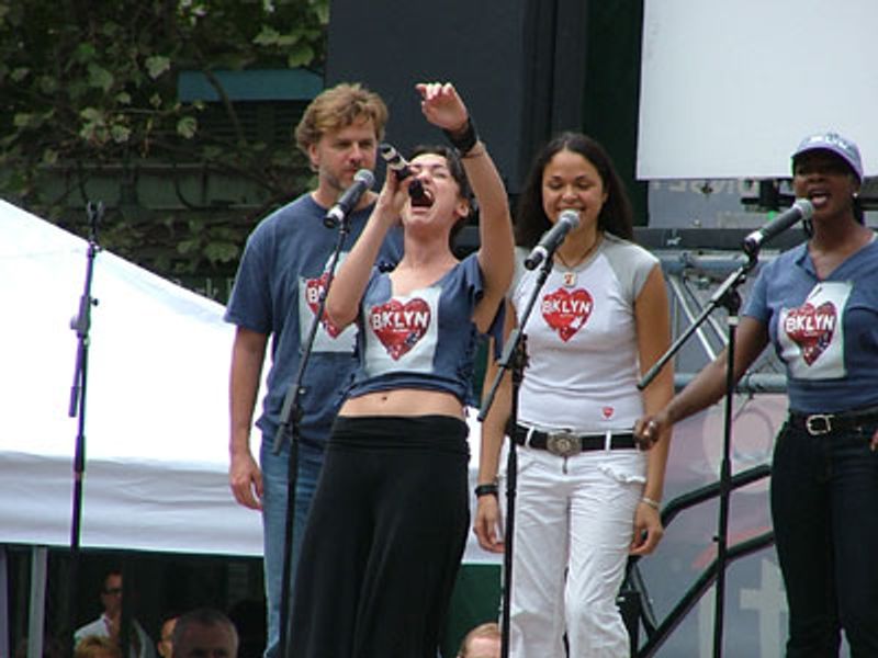 Photo Coverage: Broadway in Bryant Park — photo 14 of 14