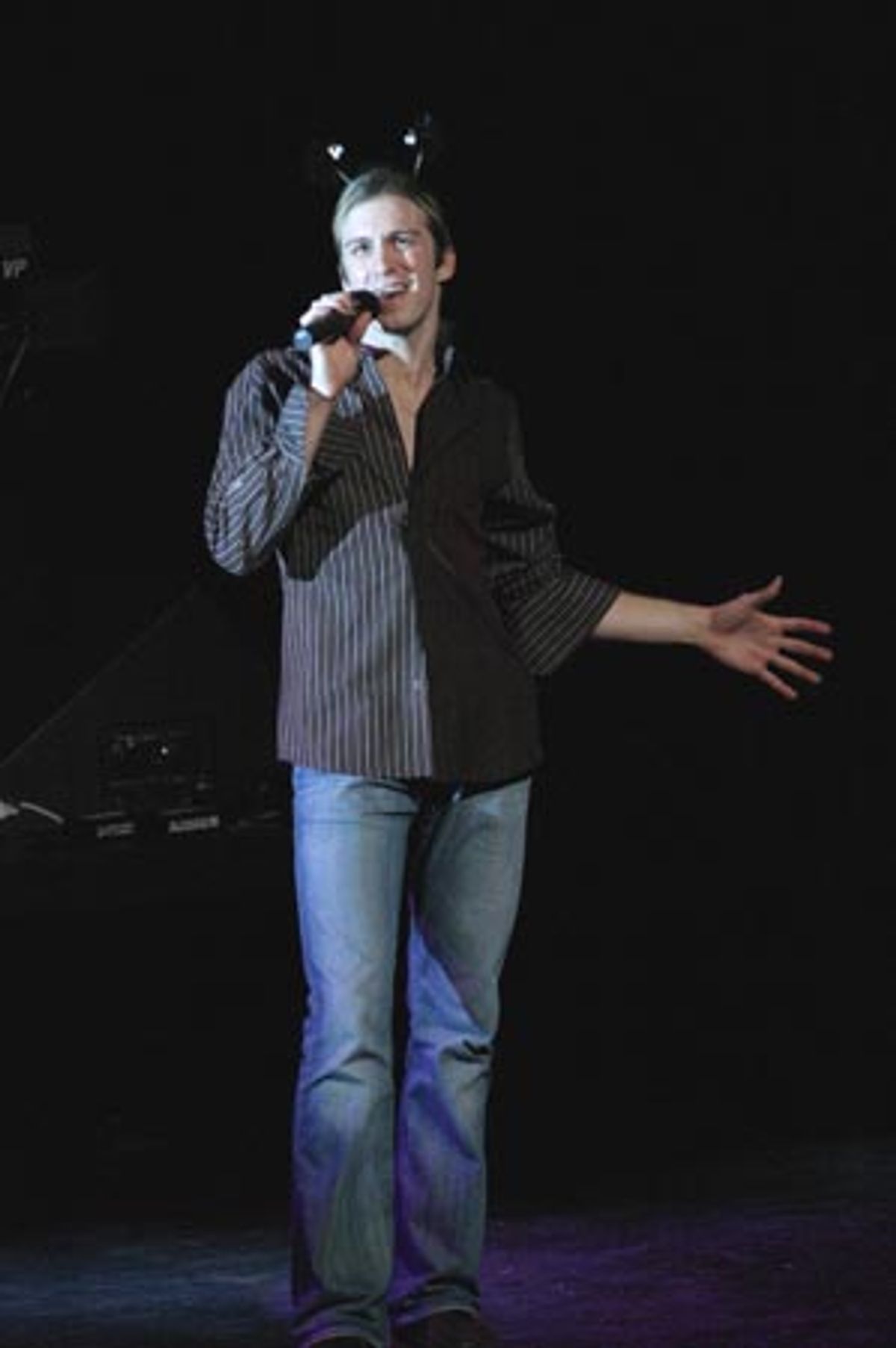 Gavin Creel at 