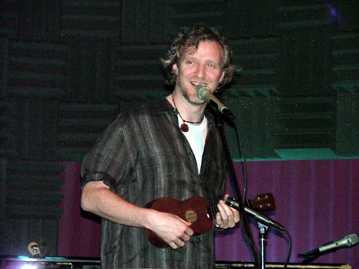 Chris Barron from the Spin Doctors (and also Laura's Boyfriend)
opened both shows with 'Some Enchanted Evening' dedicated
to the moment he first met Laura... at 
