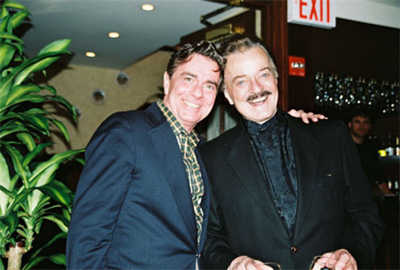 Photo Coverage: Cast of La Cage Welcomes Robert Goulet  Image