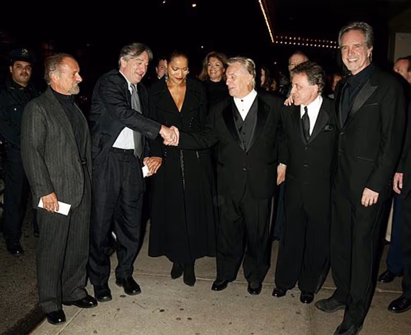 Photos: Glitzy Opening Night Arrivals at Jersey Boys — photo 31 of 39