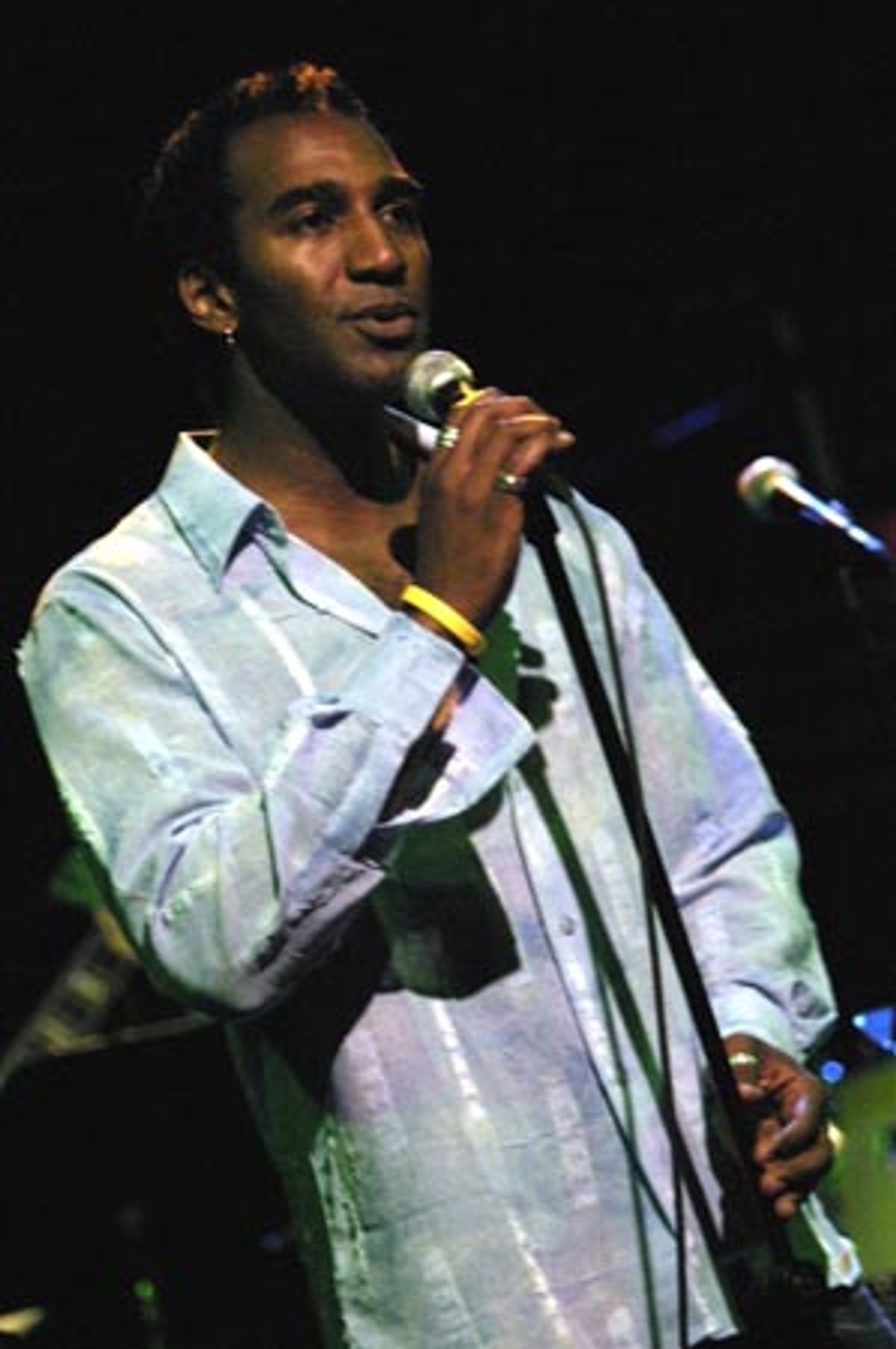 Photo Coverage: Norm Lewis Sings for the Actors' Fund at Joe's Pub
by Ben Strothmann

Broadway veteran Norm Lewis presented an evening of Broadway standards and popular songs at Joeâ€™s Pub at The Public Theatre, entitled â€œJust Chillinâ€™: An Evening at 