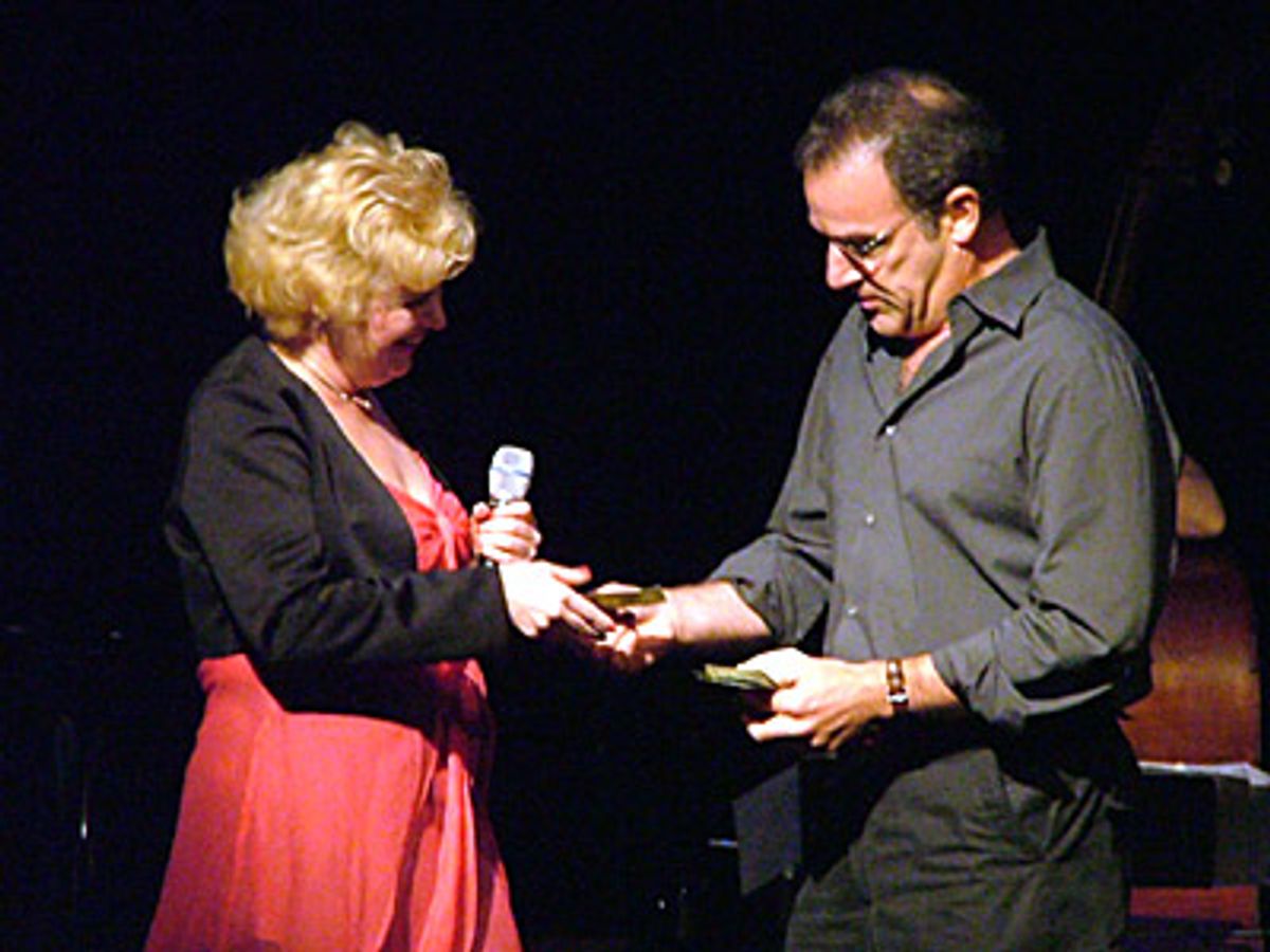 Mandy Patinkin jumps on stage to offer her $140... at 
