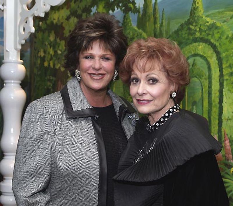 Photos: SHOWSTOPPERS Benefit Concert — photo 13 of 18