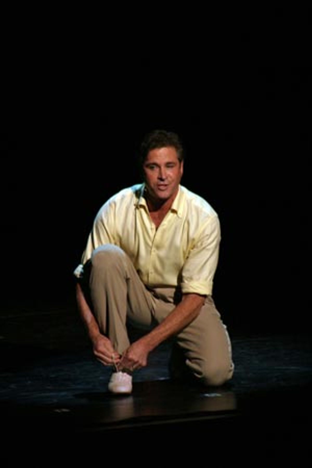 David Engel ties his shoesâ€¦ at 