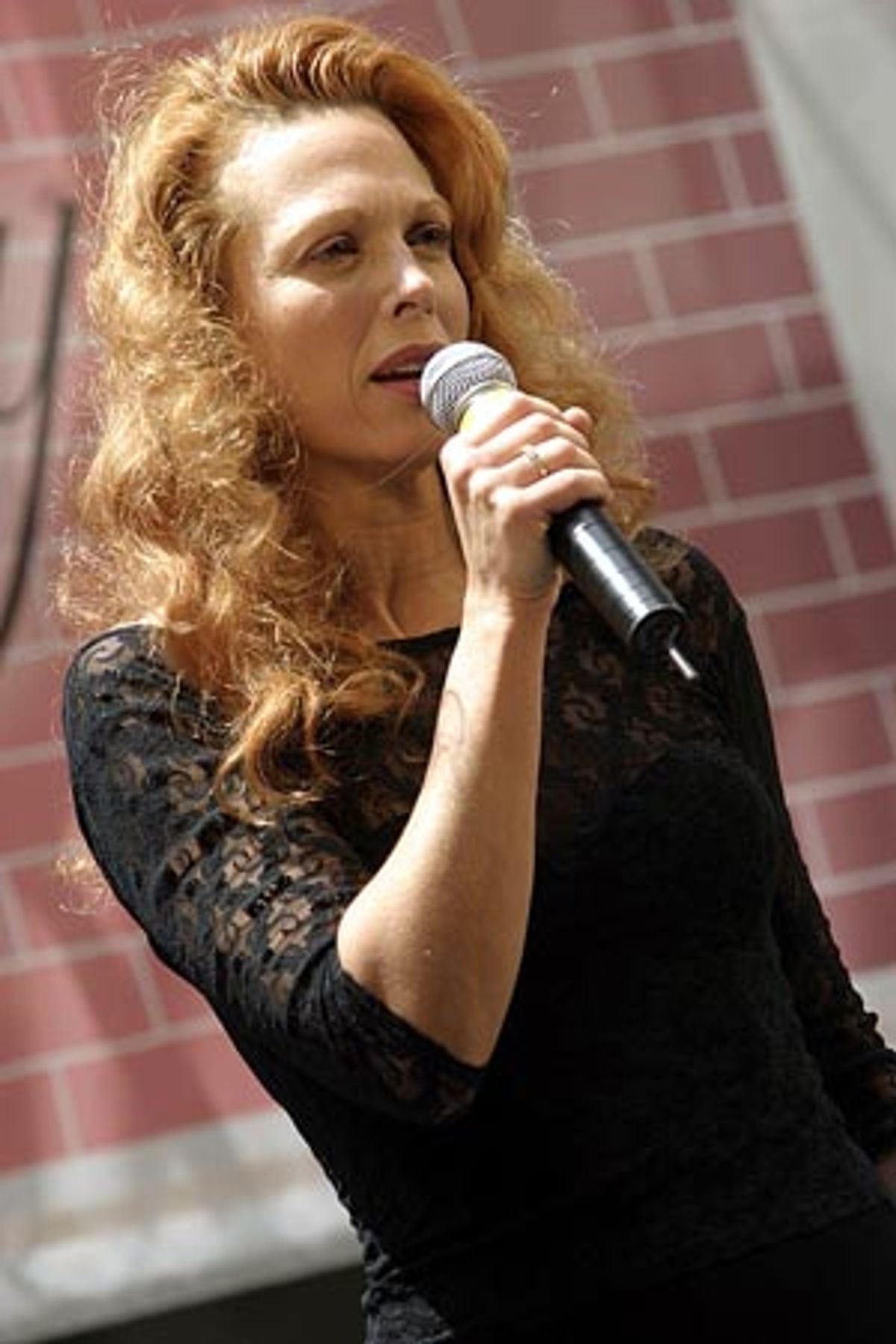 Carolee Carmello of 'Mamma Mia!' performing
'The Winner Takes It All' at 