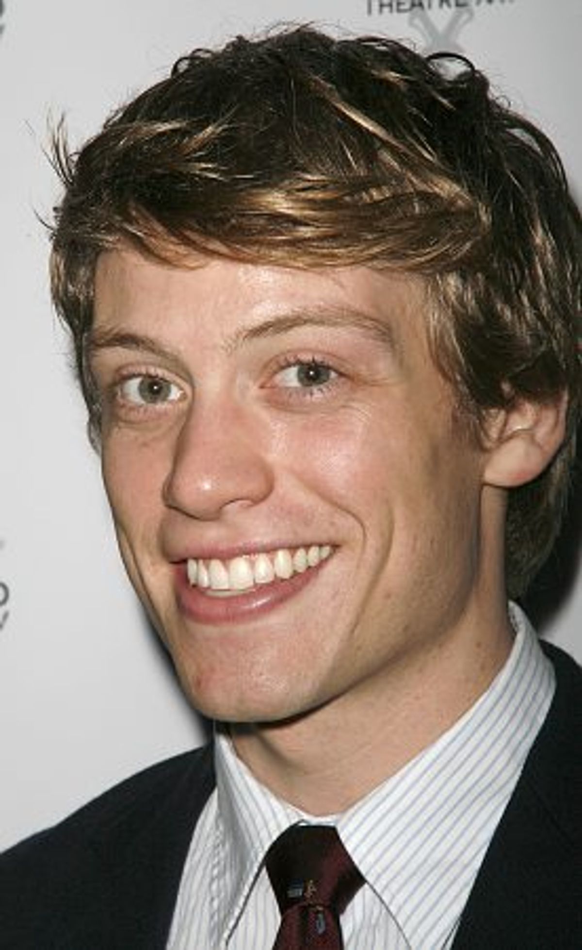 Barrett Foa
 at 