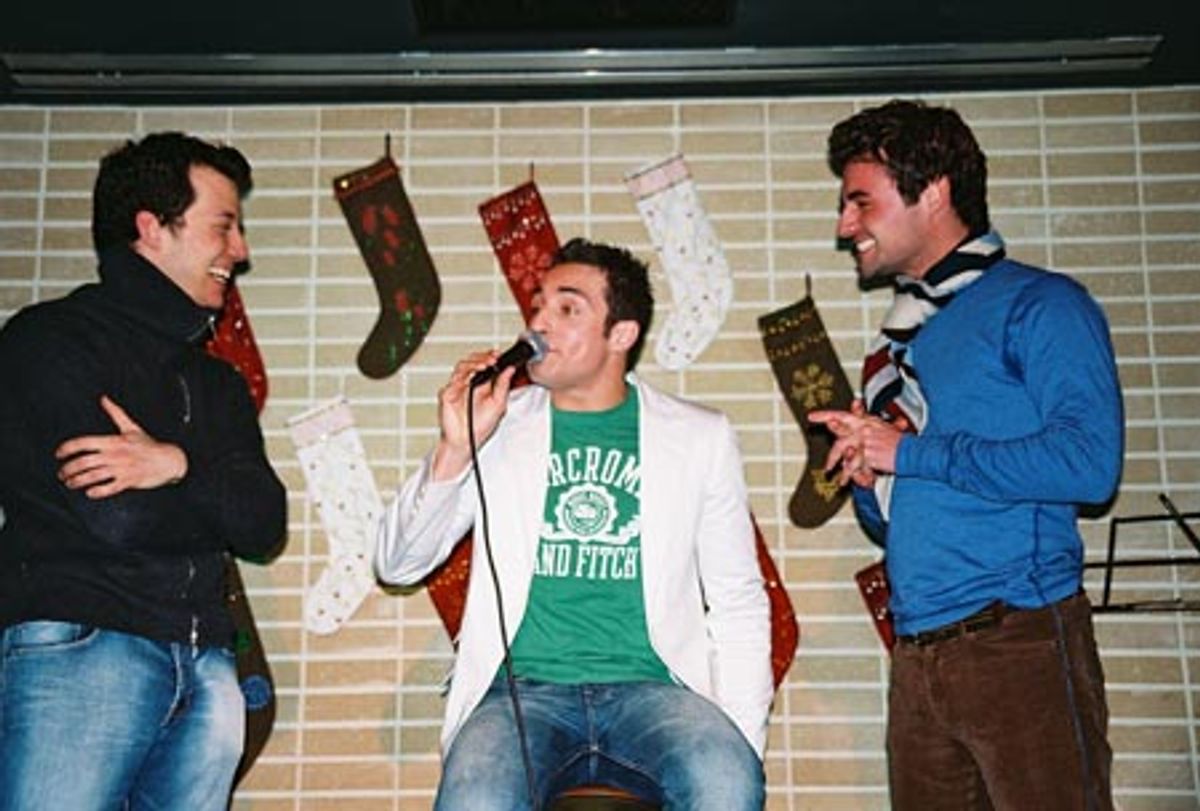 For the 2nd year in a row, Scott, Max and John present a Christmas 'Carol' in which the three sing some Christmas tune verses as Carol Channing at 