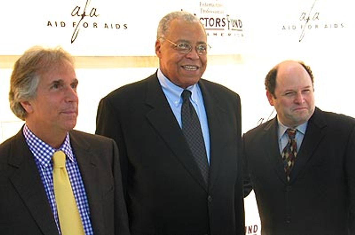 Henry Winkler, James Earl Jones and Jason Alexander pose for photos
 at 